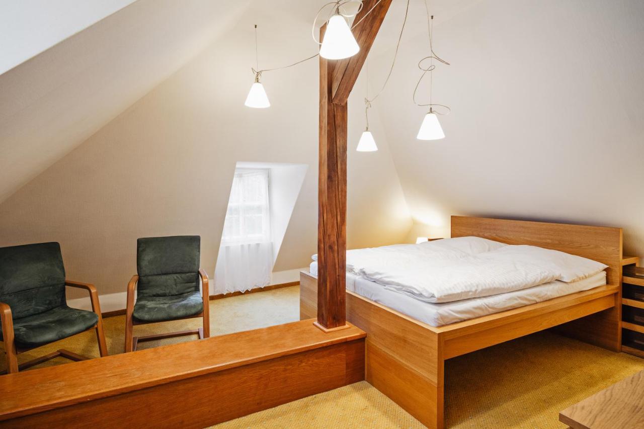 U Cerneho Medveda- At The Black Bear Apartman Prága Kültér fotó